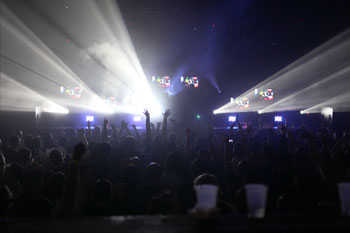 white beams of light over crowd British DJs Sasha-Digweed - House of Blues Orlando, Florida